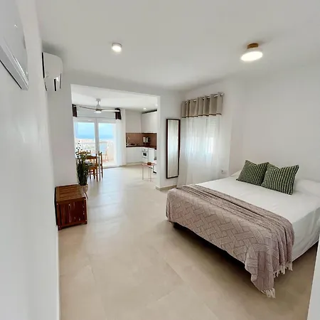Marina Village Apartment *